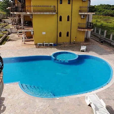 מלון דירות Vip In Green Hills *