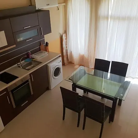 Vip In Green Hills מלון דירות